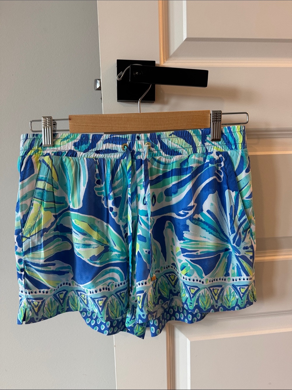 Lilly Pulitzer Katia Shorts Blue & Aqua Tropical Drawstring